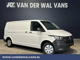 Volkswagen Transporter 2.0 TDI 150pk L2H1 Fabrieksgarantie Euro6 Airco | Trekhaak | Apple Carplay | Android Auto Parkeersensoren, Cruisecontrol