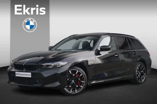BMW 3-serie Touring 330e M Sport Pro | Trekhaak / Panoramadak / Head-up / Harman Kardon / Elektrische stoelen met geheugen /360*Camera's / Comfort Access / Ddodehoek detectie