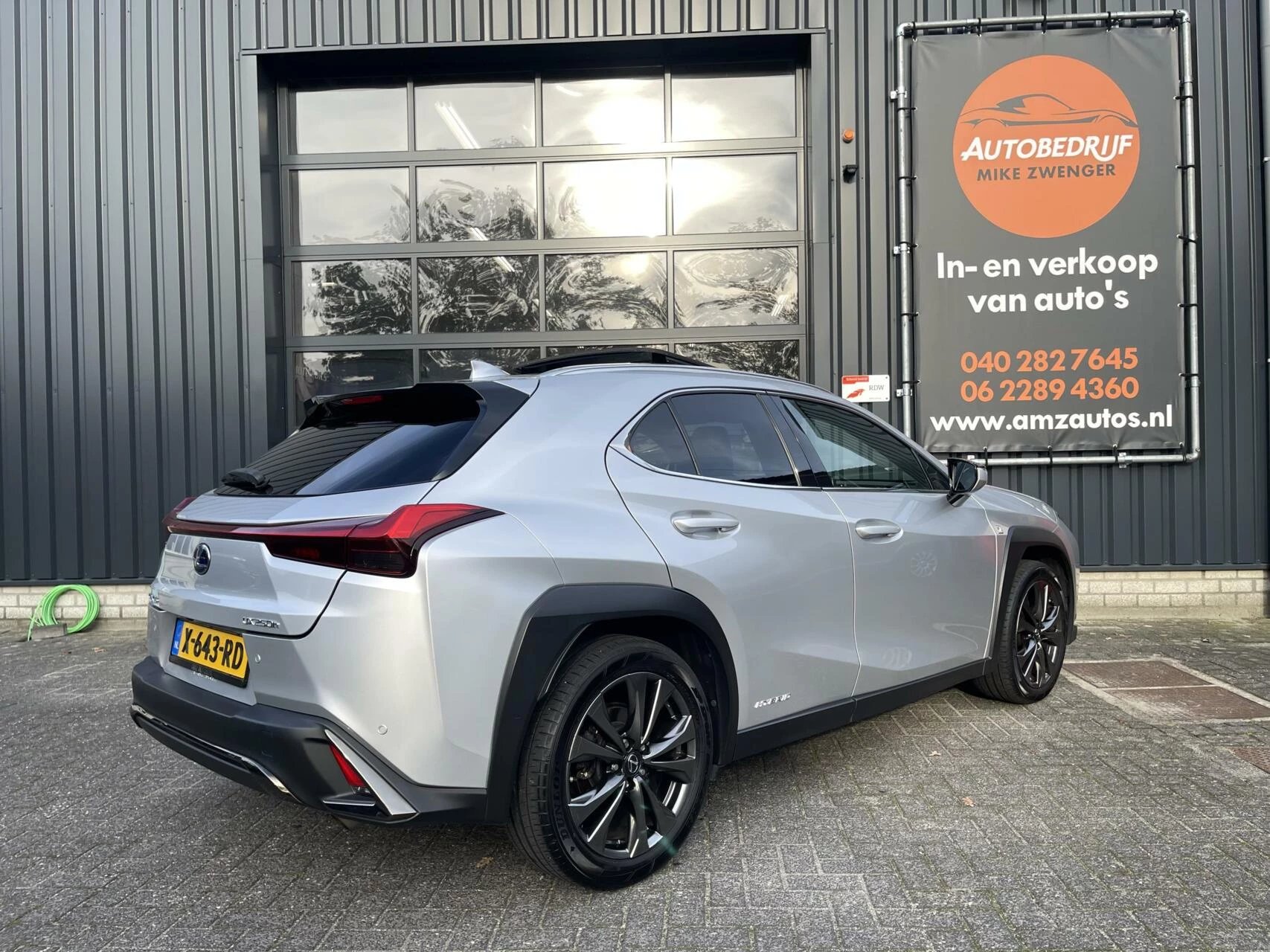 Hoofdafbeelding Lexus UX