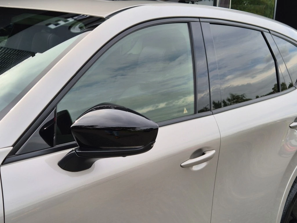 Hoofdafbeelding Mazda CX-60