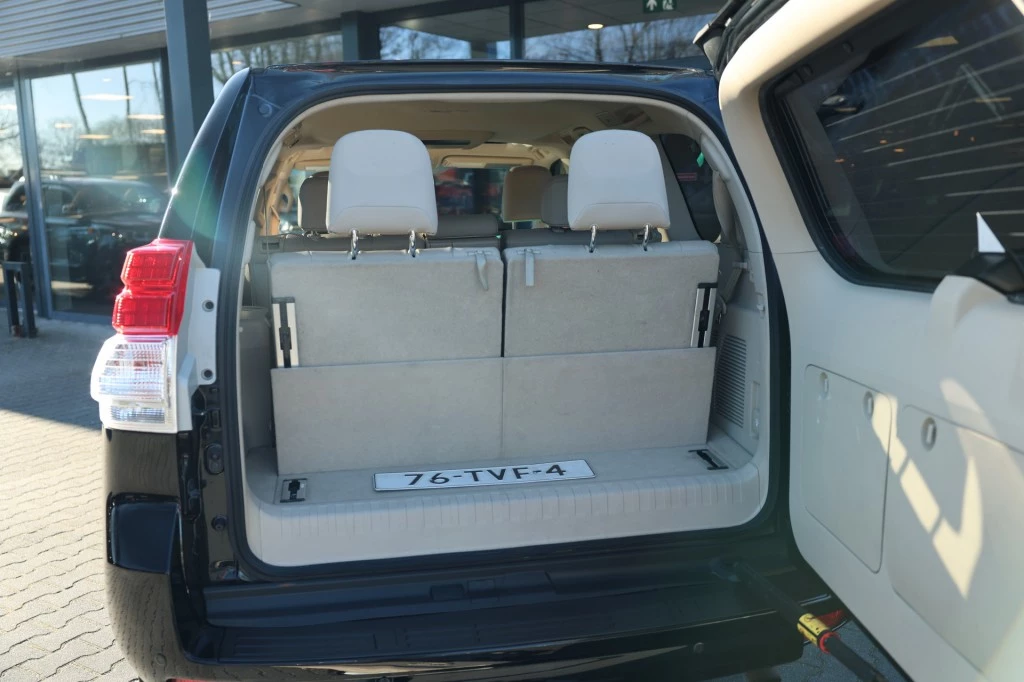 Hoofdafbeelding Toyota Land Cruiser