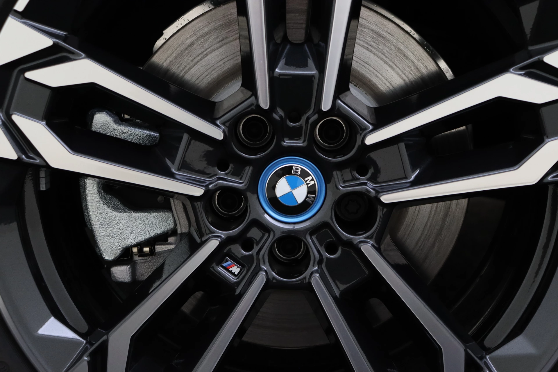 Hoofdafbeelding BMW iX2