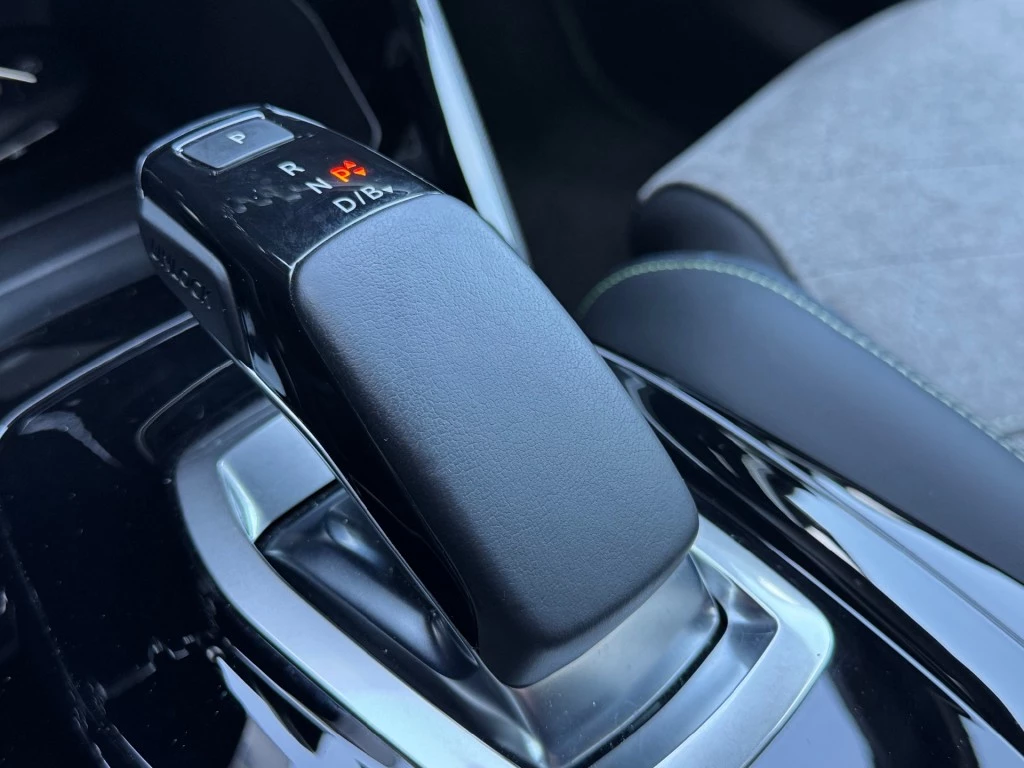 Hoofdafbeelding Peugeot e-2008