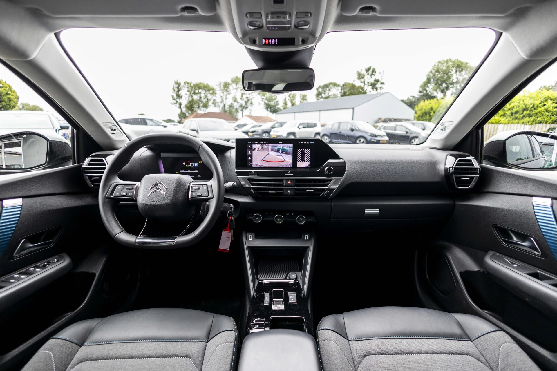 Hoofdafbeelding Citroën ë-C4