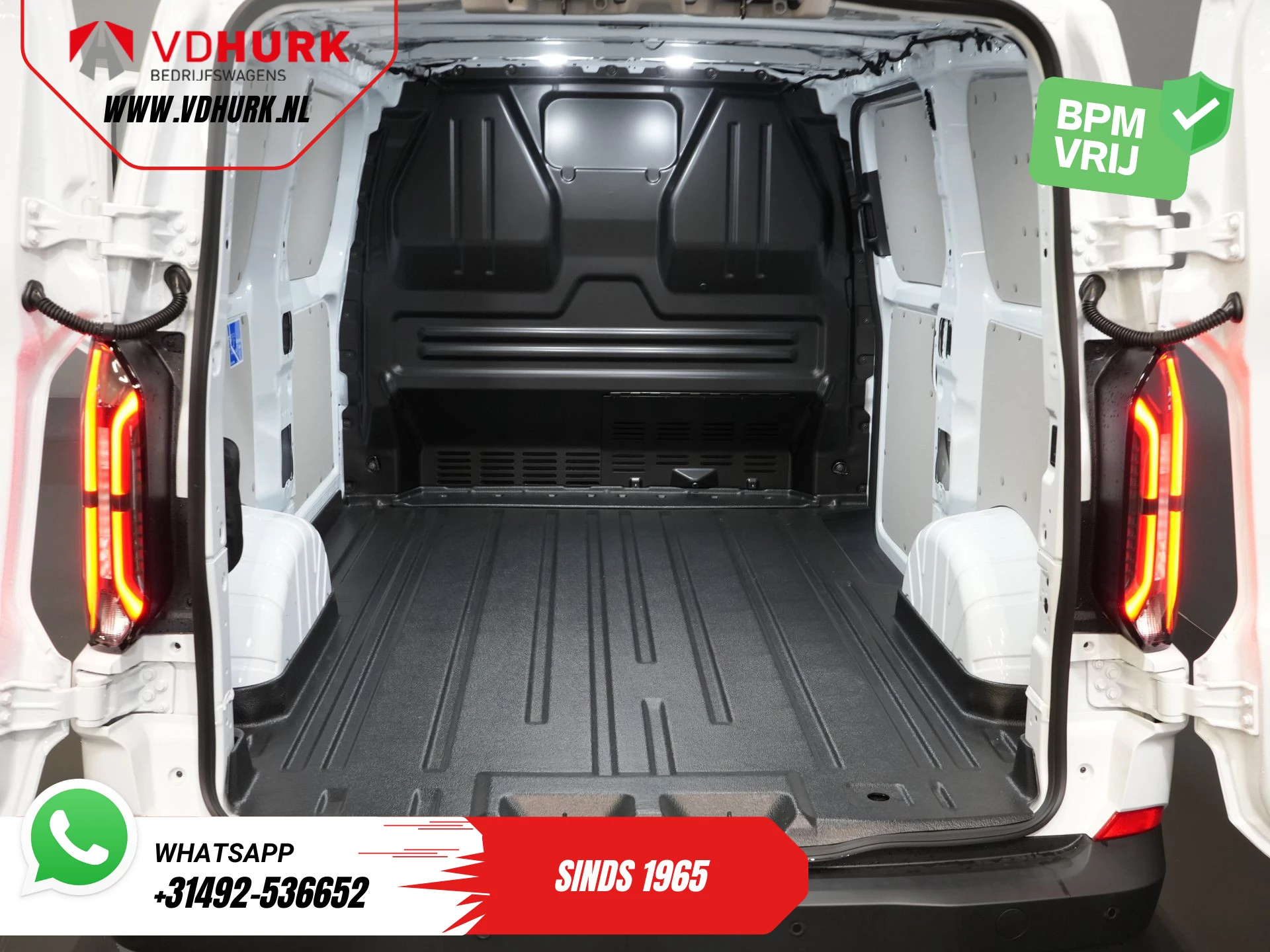 Hoofdafbeelding Ford E-Transit Custom