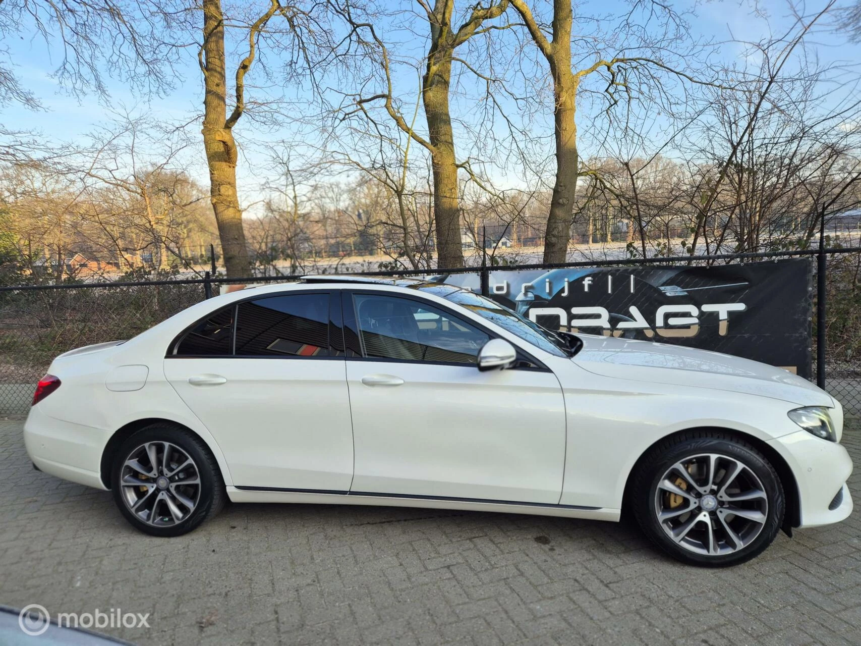 Hoofdafbeelding Mercedes-Benz E-Klasse