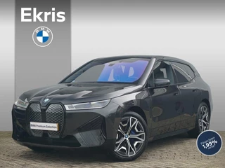 BMW iX xDrive40 Sportpakket 22'' / Panoramadak / Harman Kardon / Trekhaak