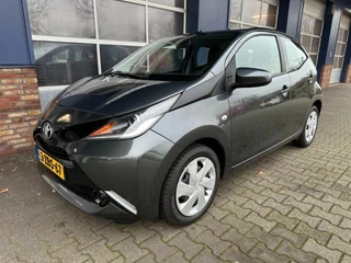 Hoofdafbeelding Toyota Aygo Toyota Aygo 1.0 VVT-I X-PLAY ALL.IN.