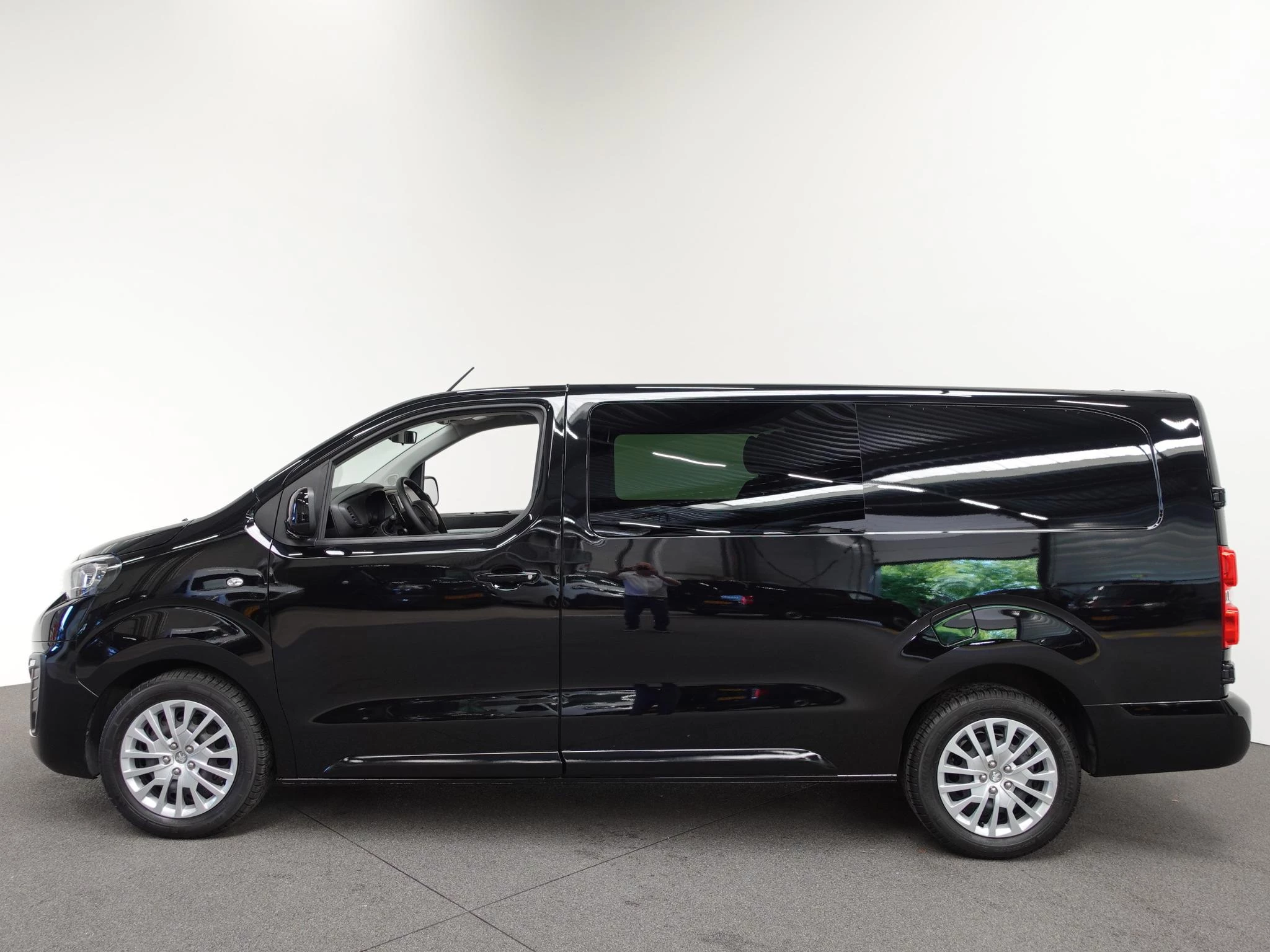 Hoofdafbeelding Peugeot Expert