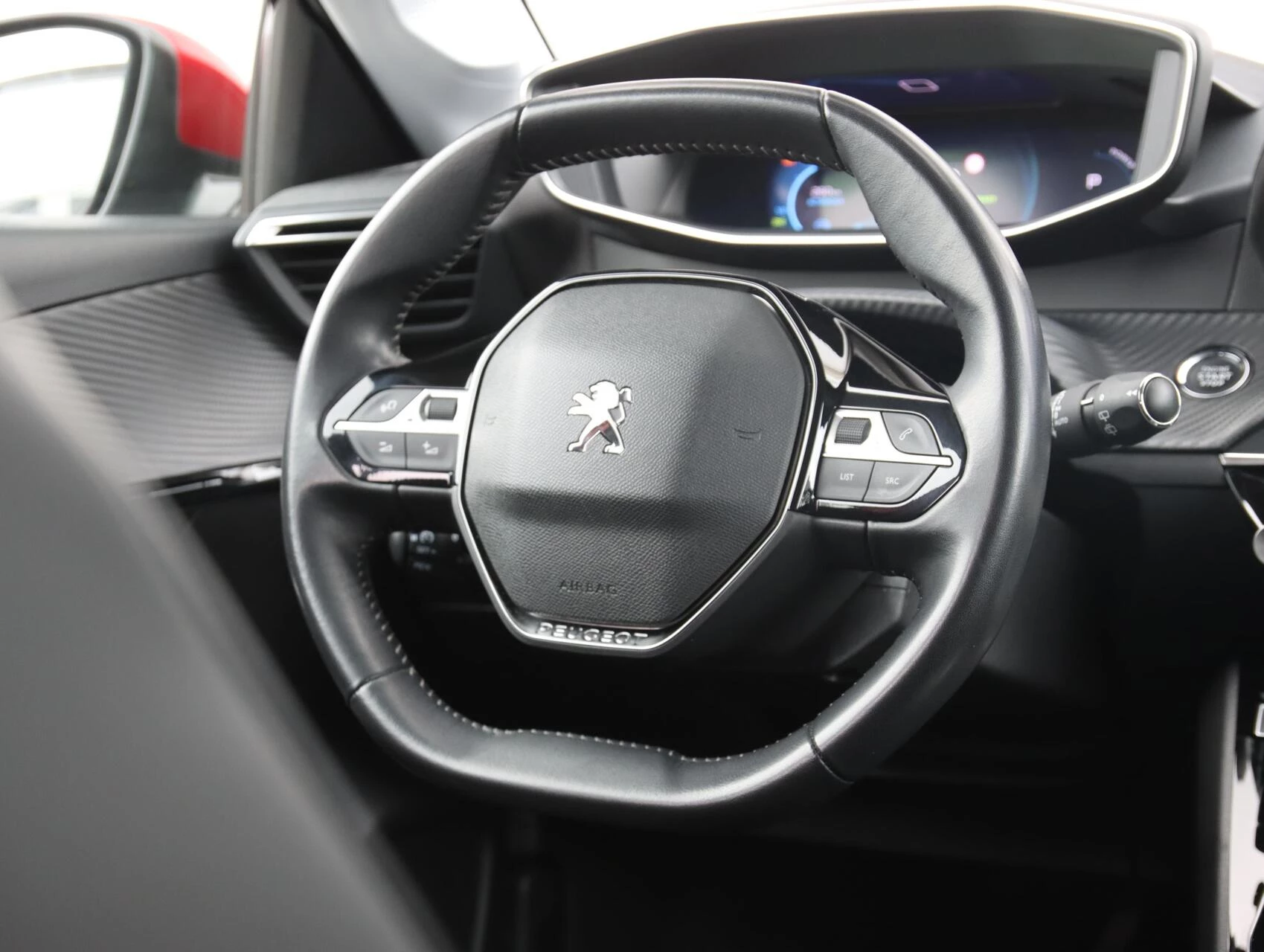 Hoofdafbeelding Peugeot e-208