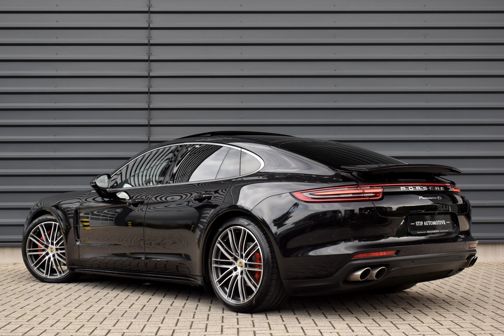 Hoofdafbeelding Porsche Panamera