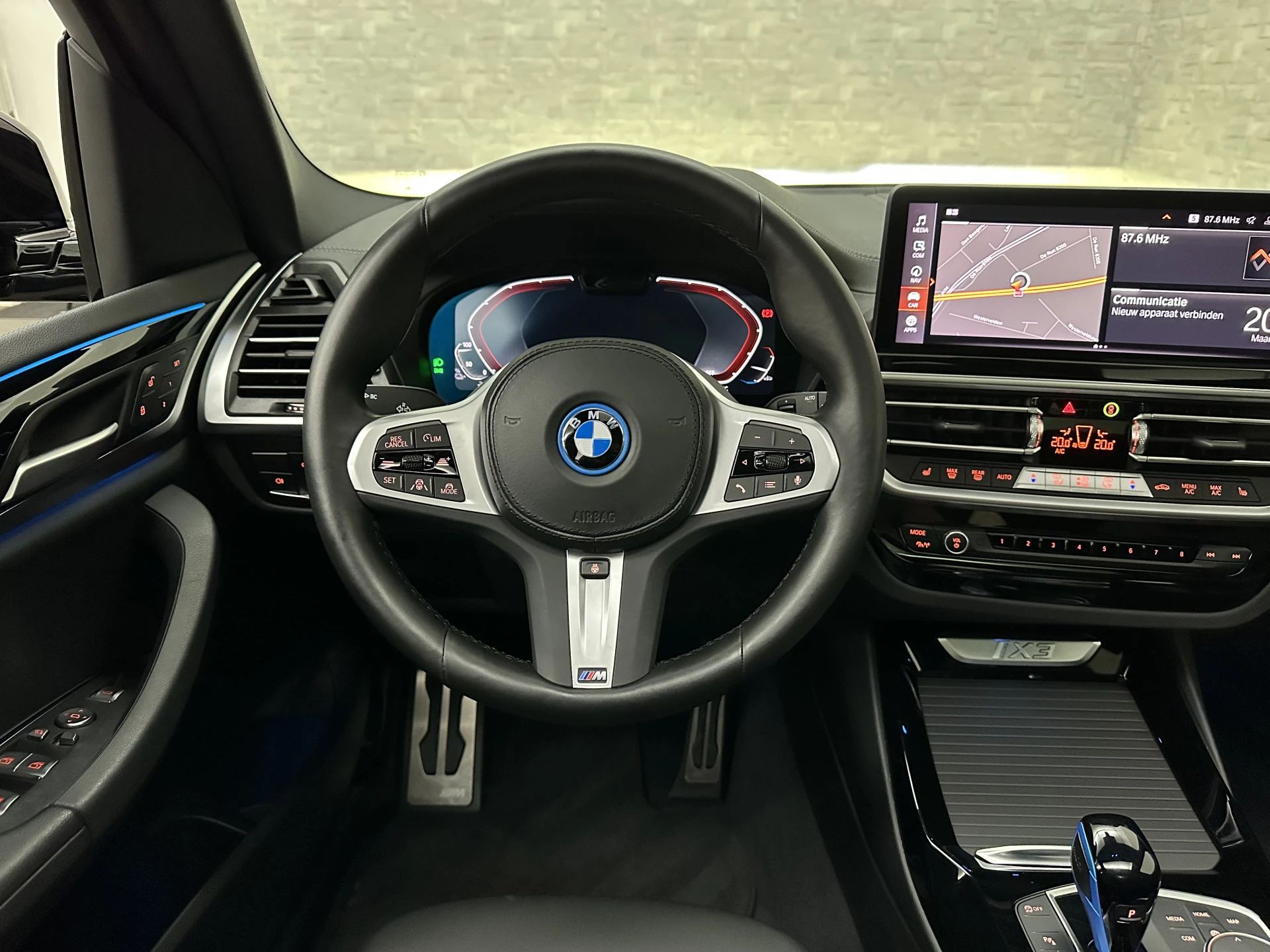 Hoofdafbeelding BMW iX3