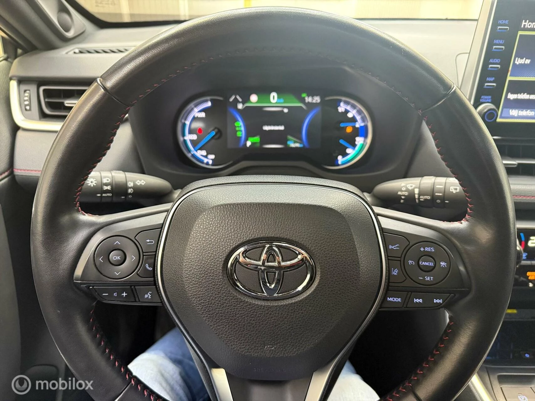 Hoofdafbeelding Toyota RAV4