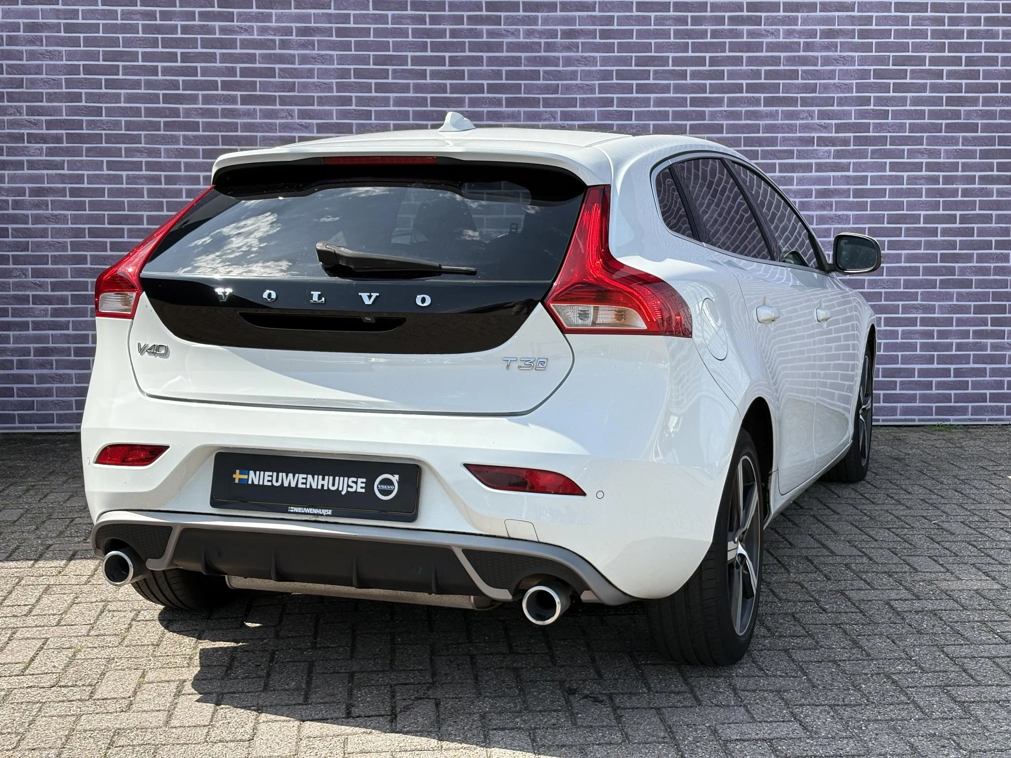 Hoofdafbeelding Volvo V40