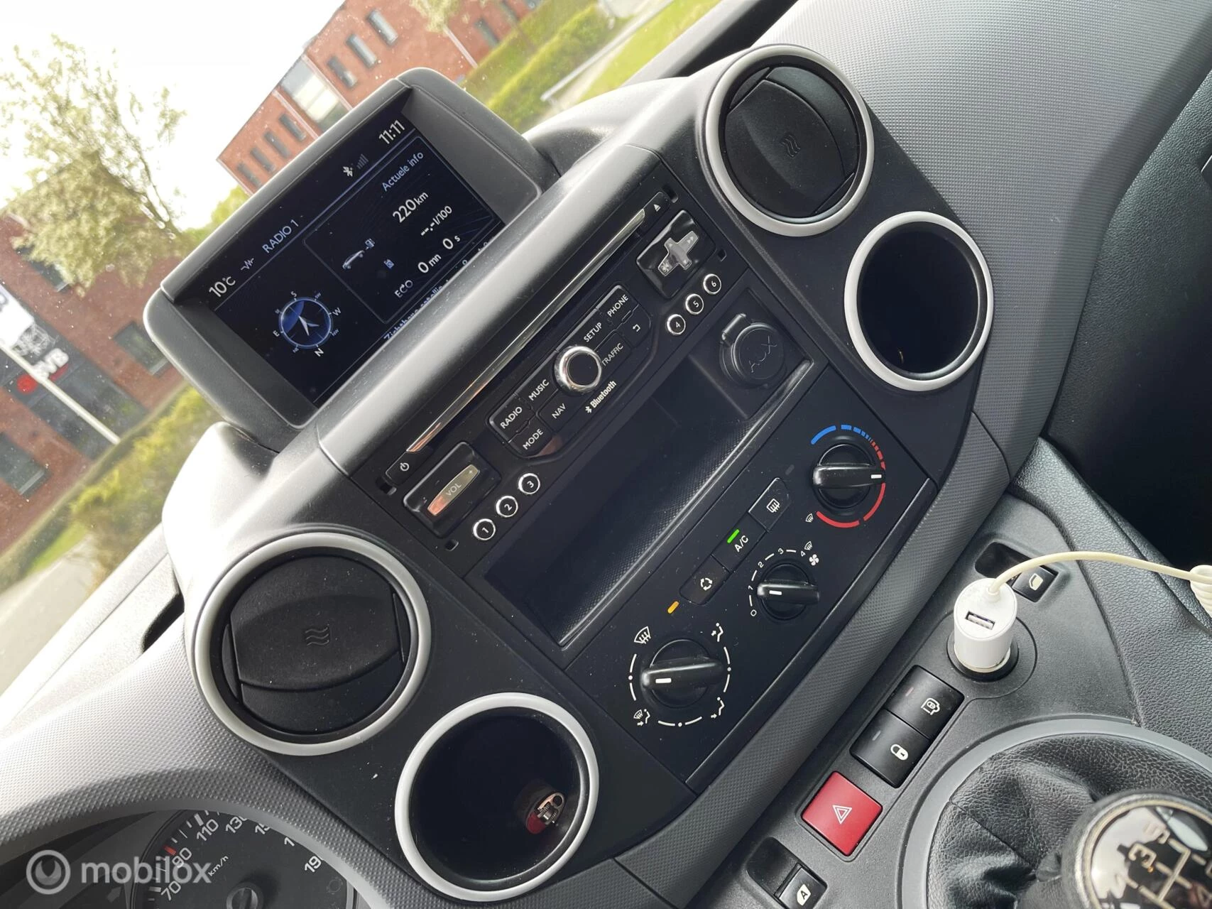 Hoofdafbeelding Peugeot Partner