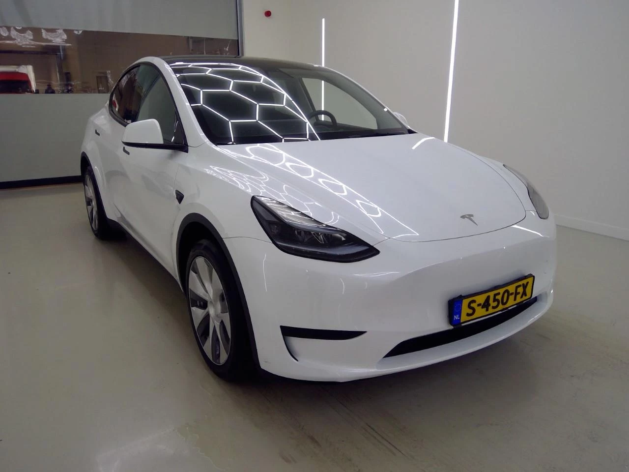Hoofdafbeelding Tesla Model Y