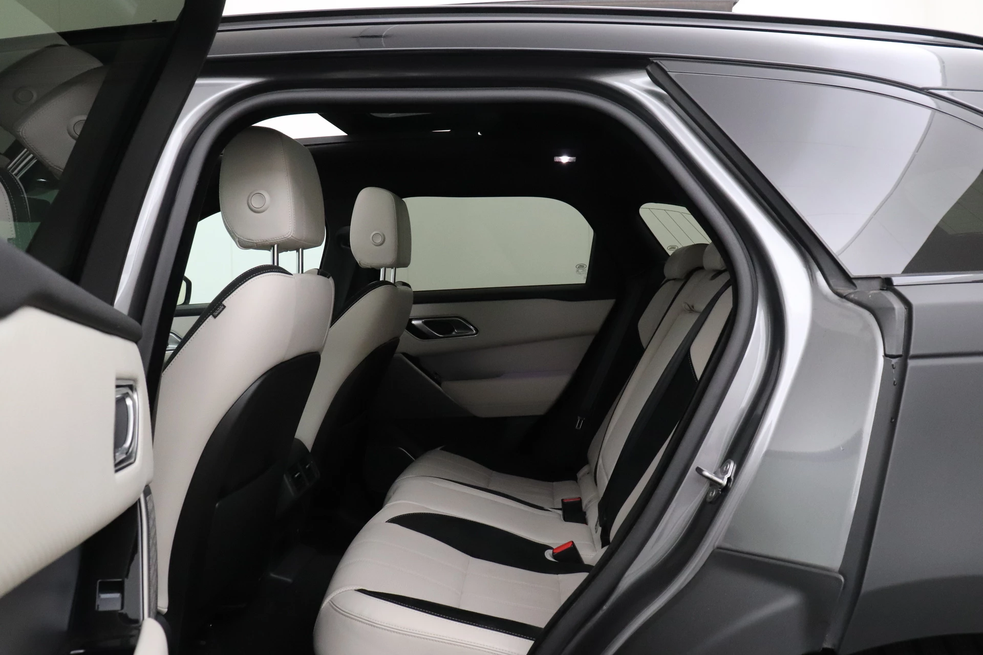 Hoofdafbeelding Land Rover Range Rover Velar