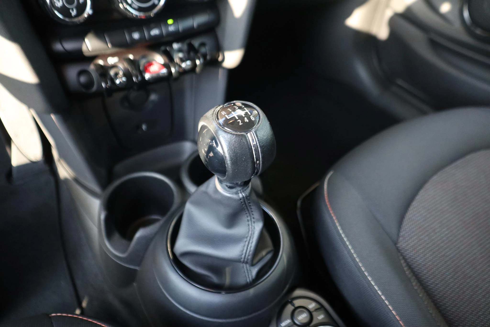 Hoofdafbeelding MINI 3-deurs