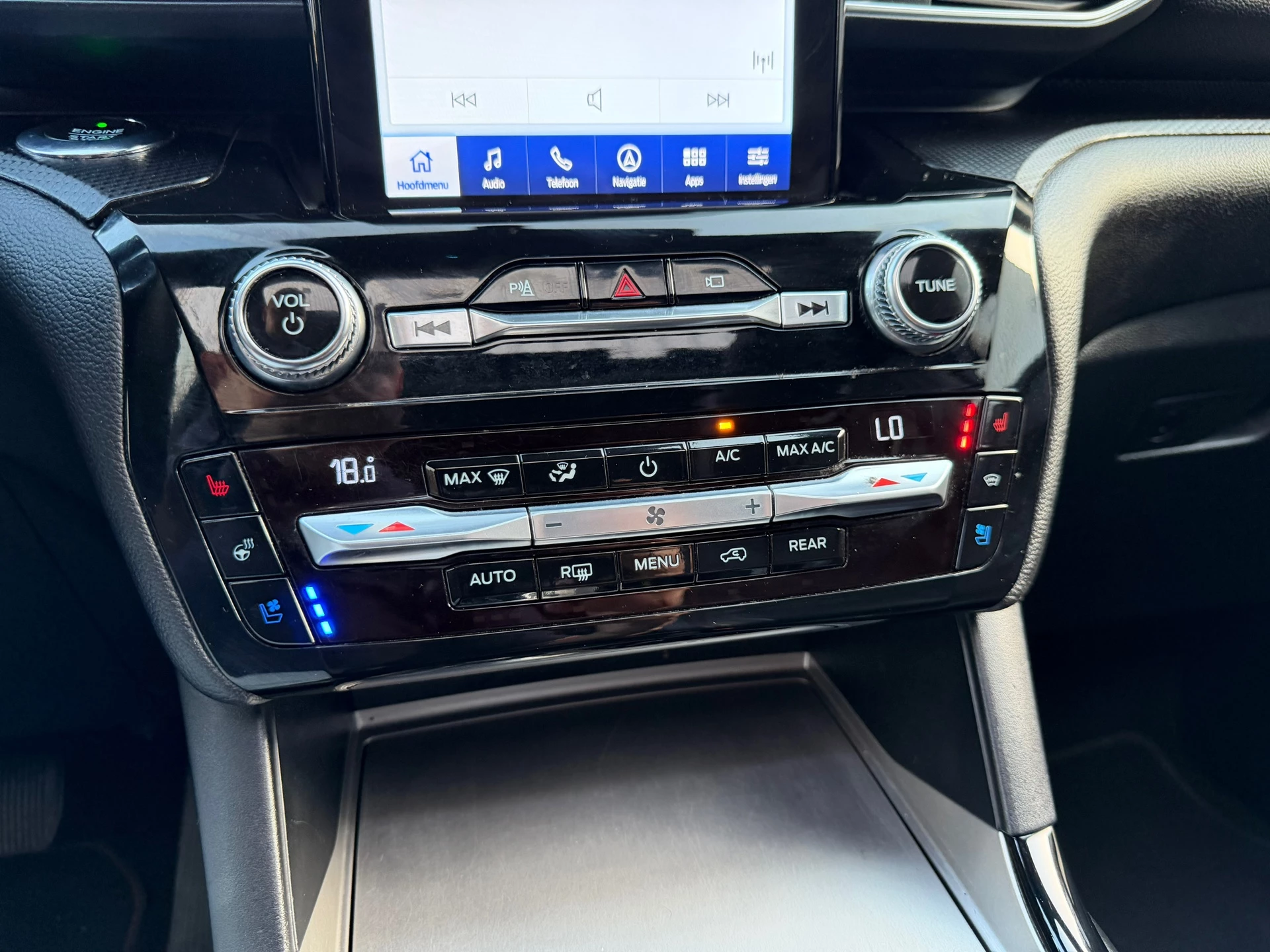 Hoofdafbeelding Ford Explorer
