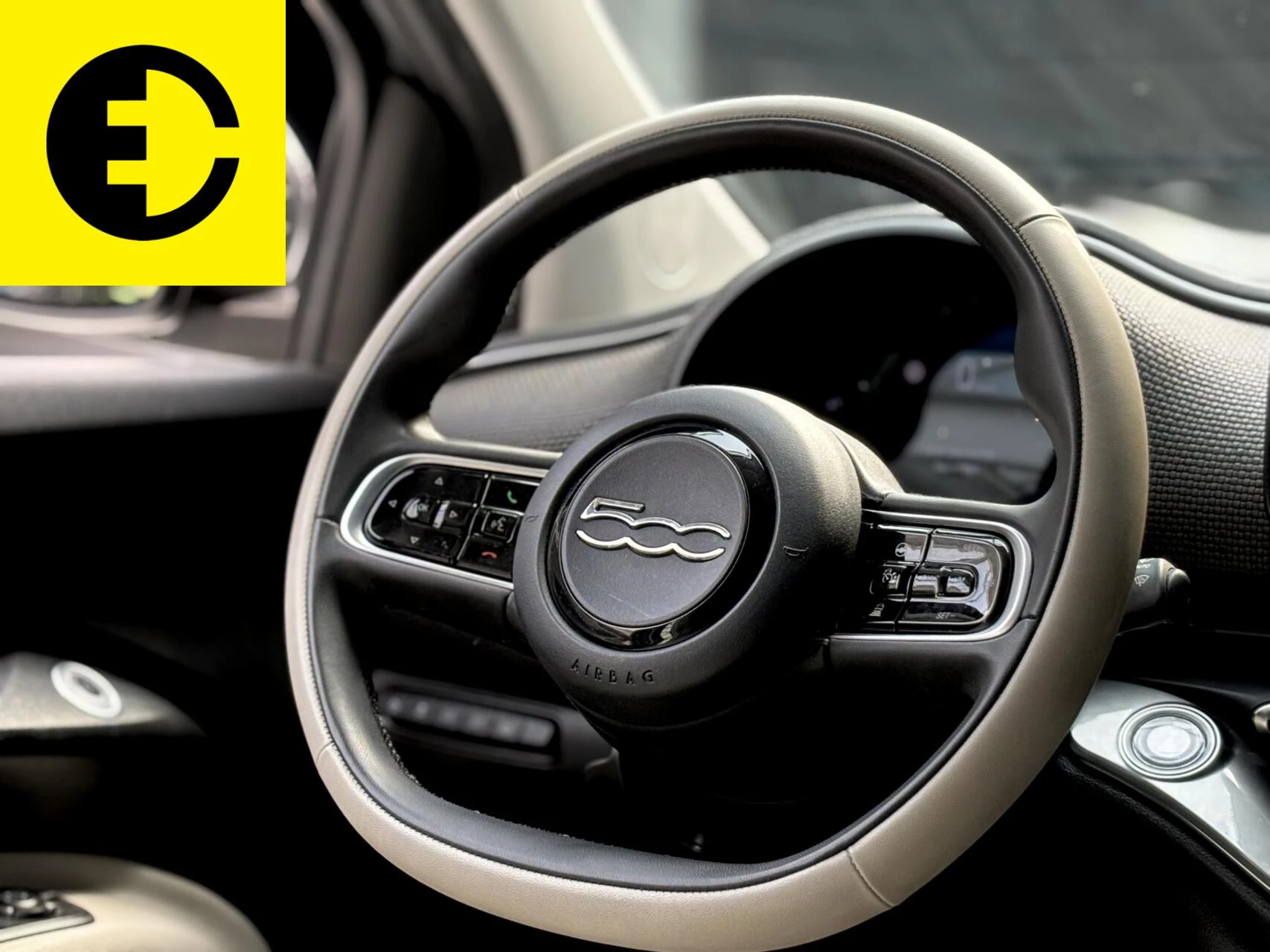 Hoofdafbeelding Fiat 500C