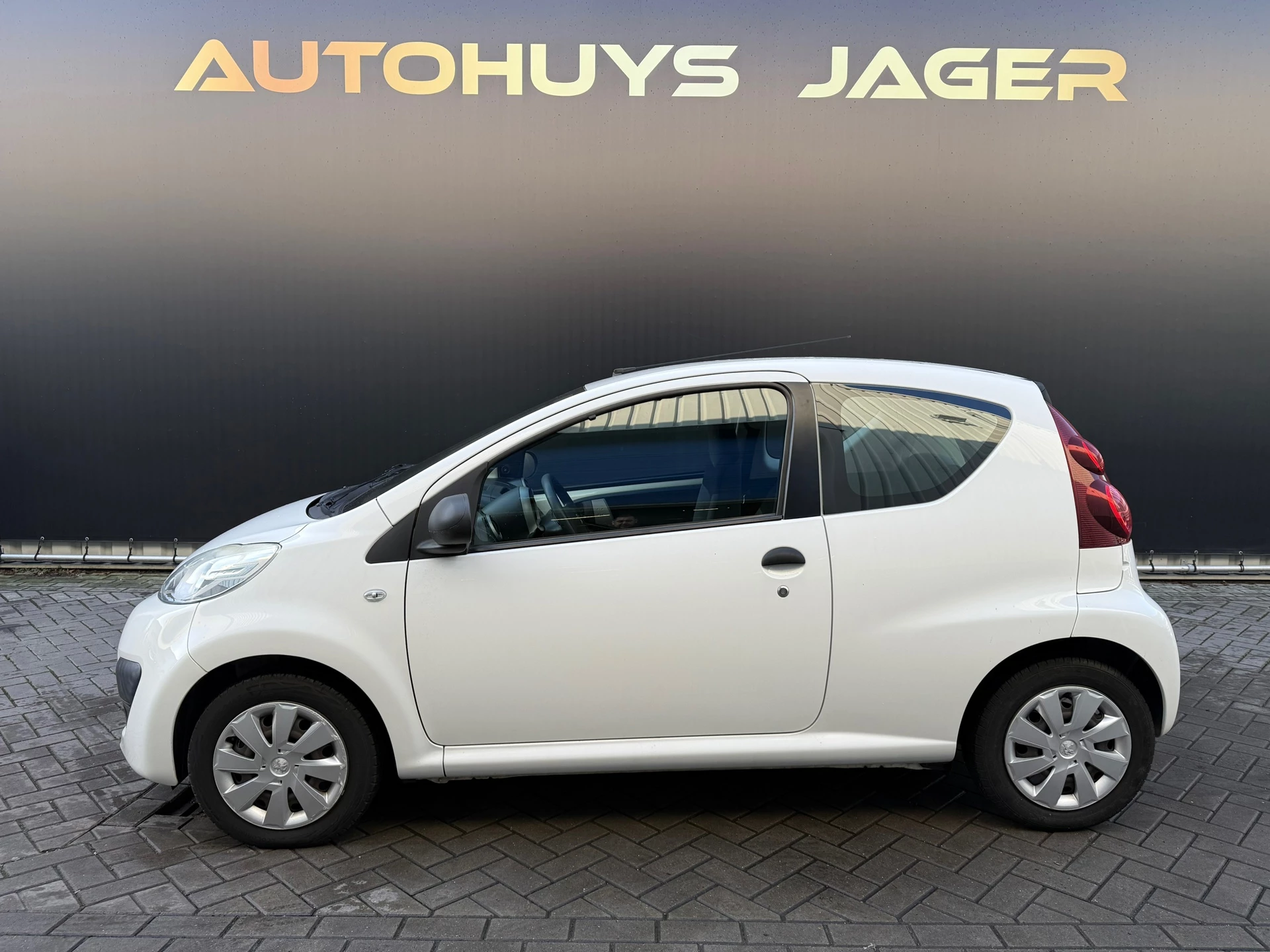 Hoofdafbeelding Peugeot 107
