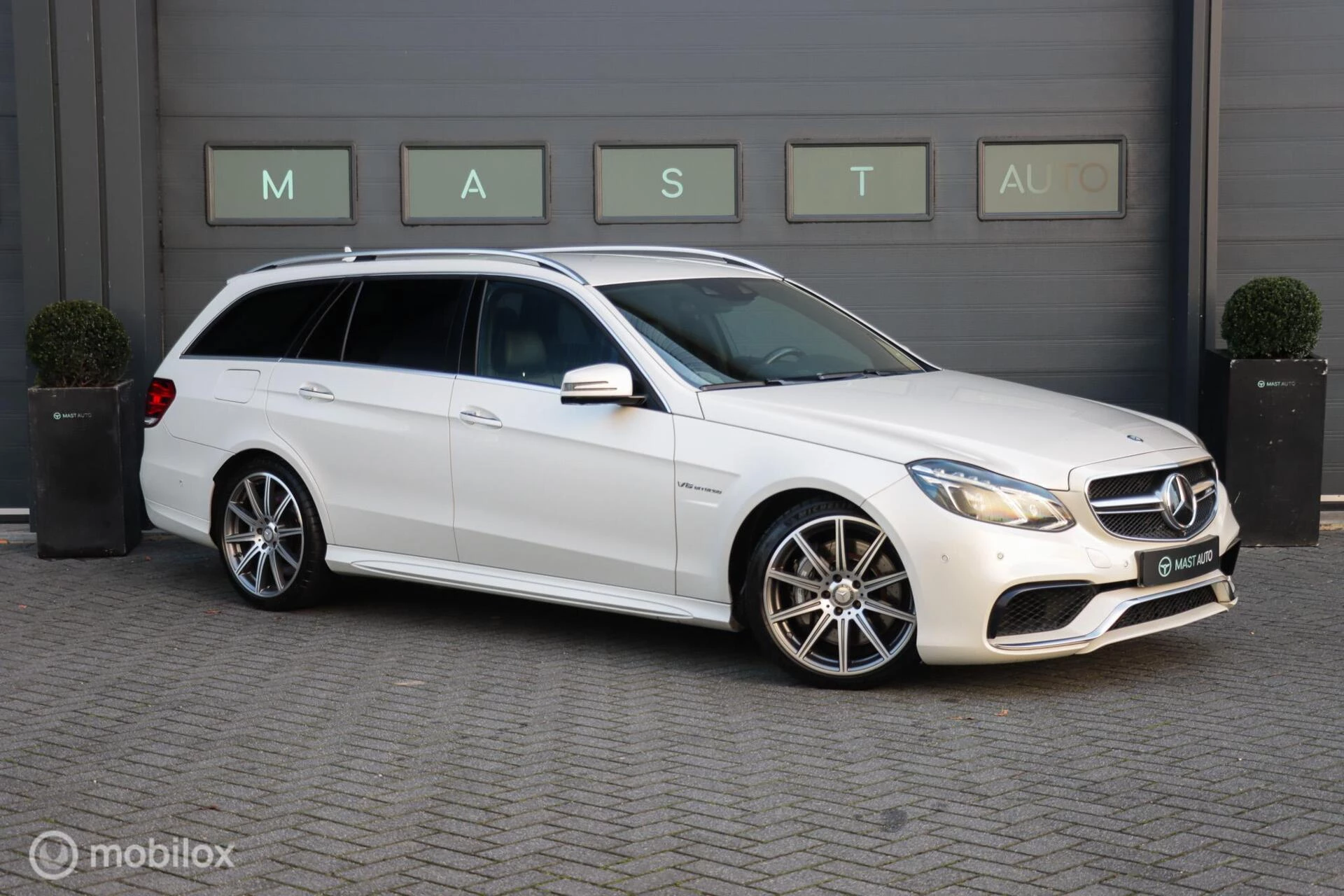 Hoofdafbeelding Mercedes-Benz E-Klasse