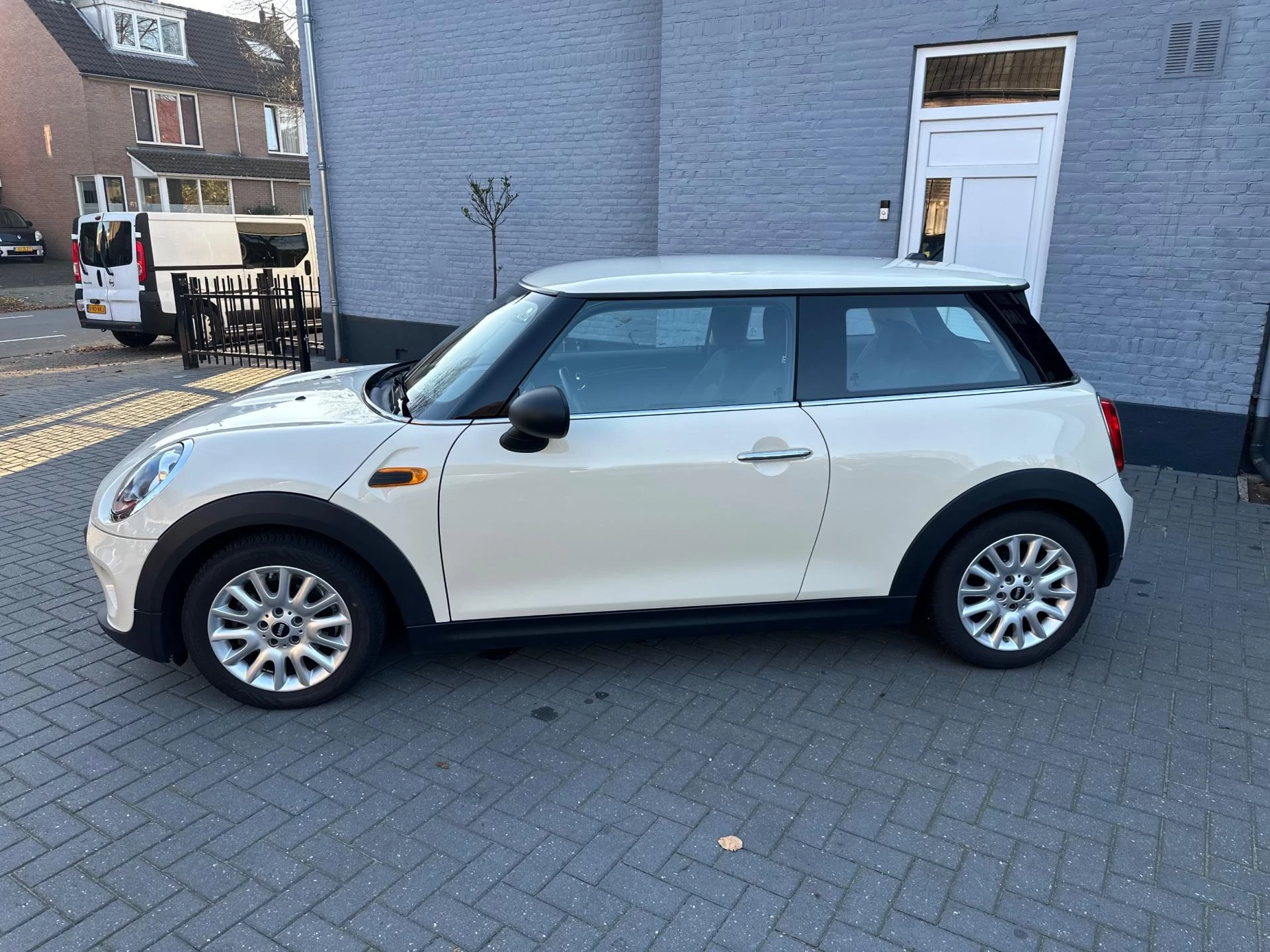 Hoofdafbeelding MINI One