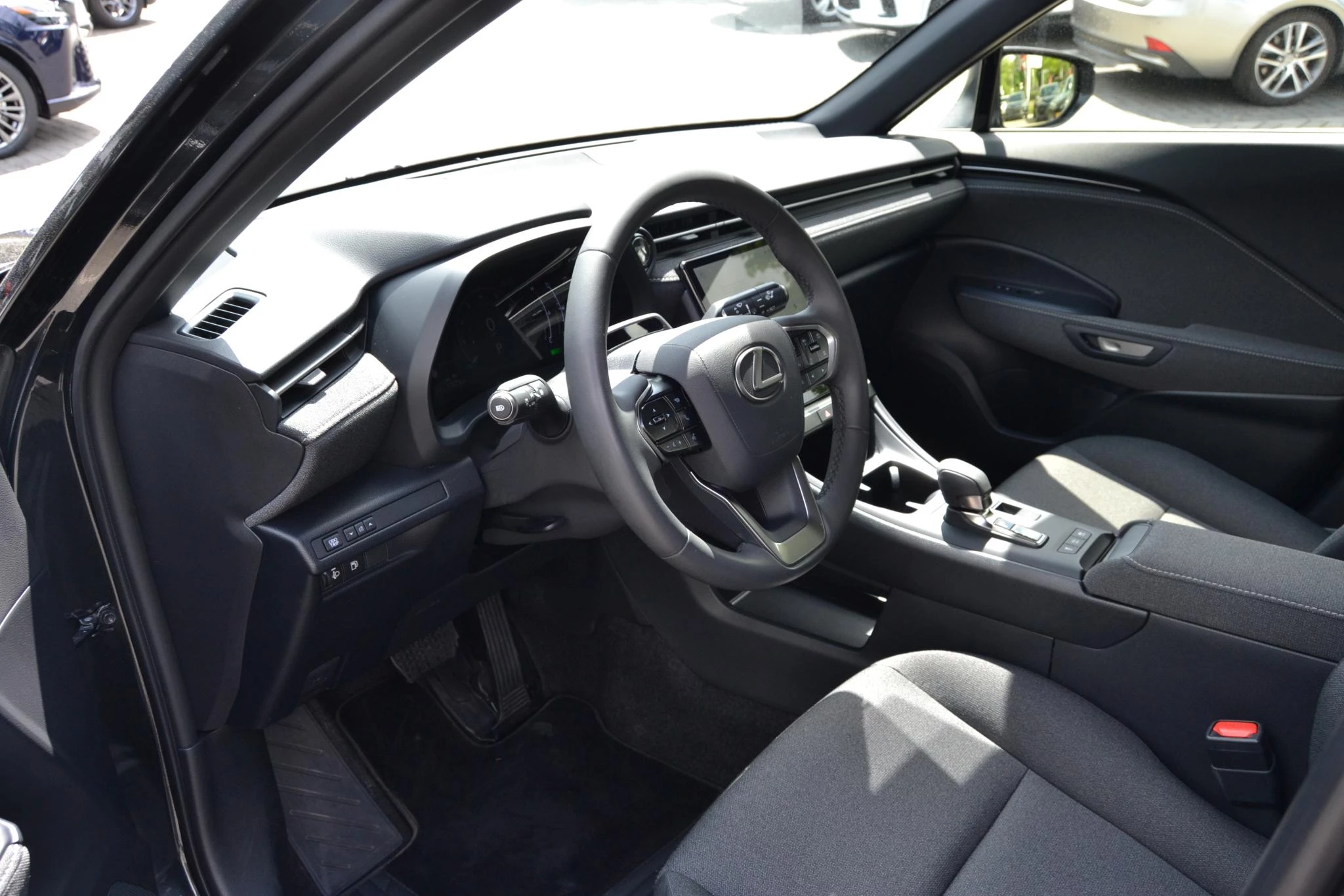Hoofdafbeelding Lexus LBX