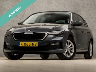 Hoofdafbeelding Škoda Scala Škoda Scala 1.0 TSI Sport Deluxe (VIRTUAL COCKPIT, APPLE CARPLAY, GROOT NAVI, CLIMATE, STOELVERWARMING, SPORTSTOELEN, CAMERA, LED KOPLAMPEN, GETINT GLAS, PARKEERSENSOREN, NIEUWSTAAT)