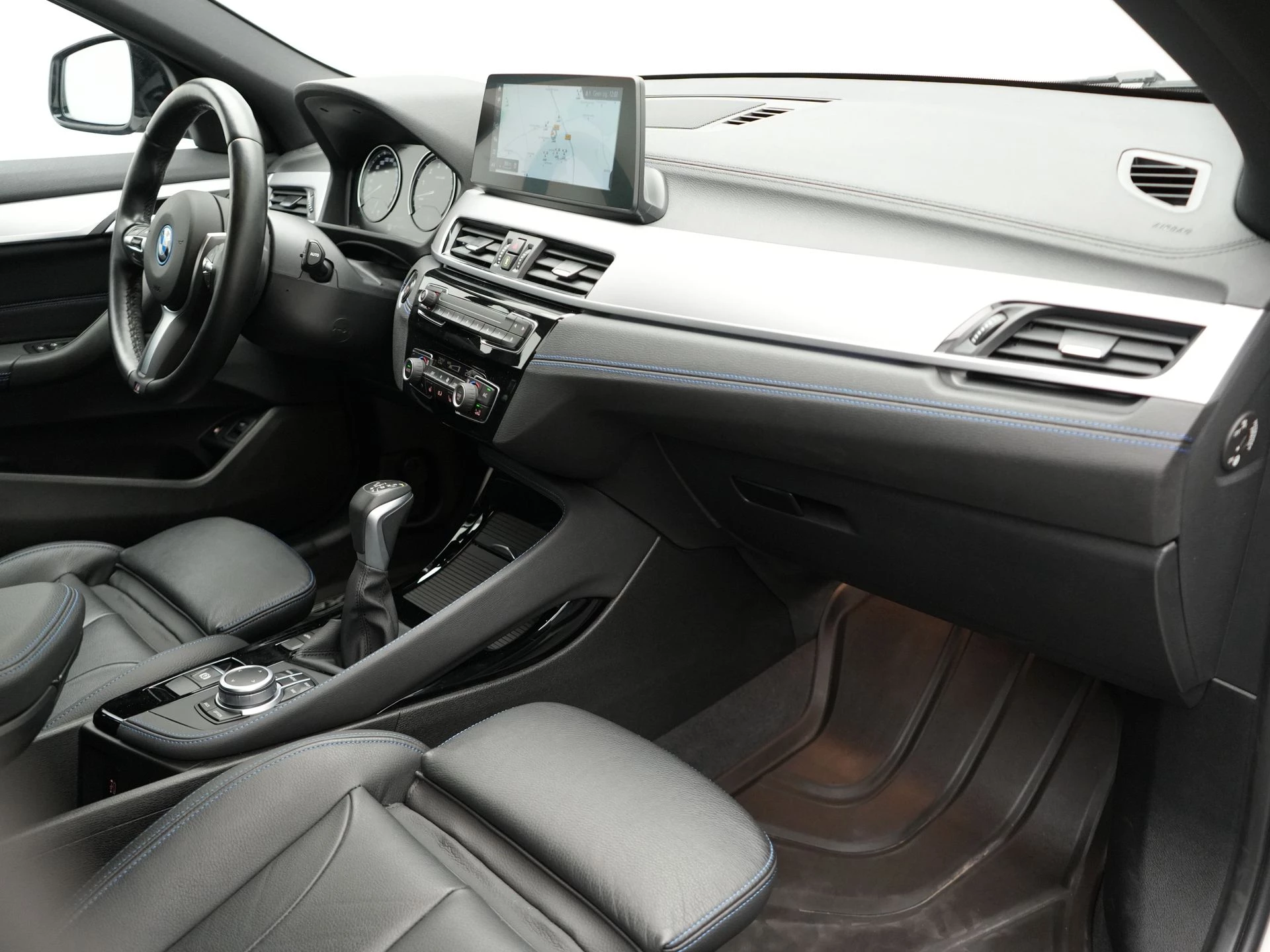 Hoofdafbeelding BMW X2