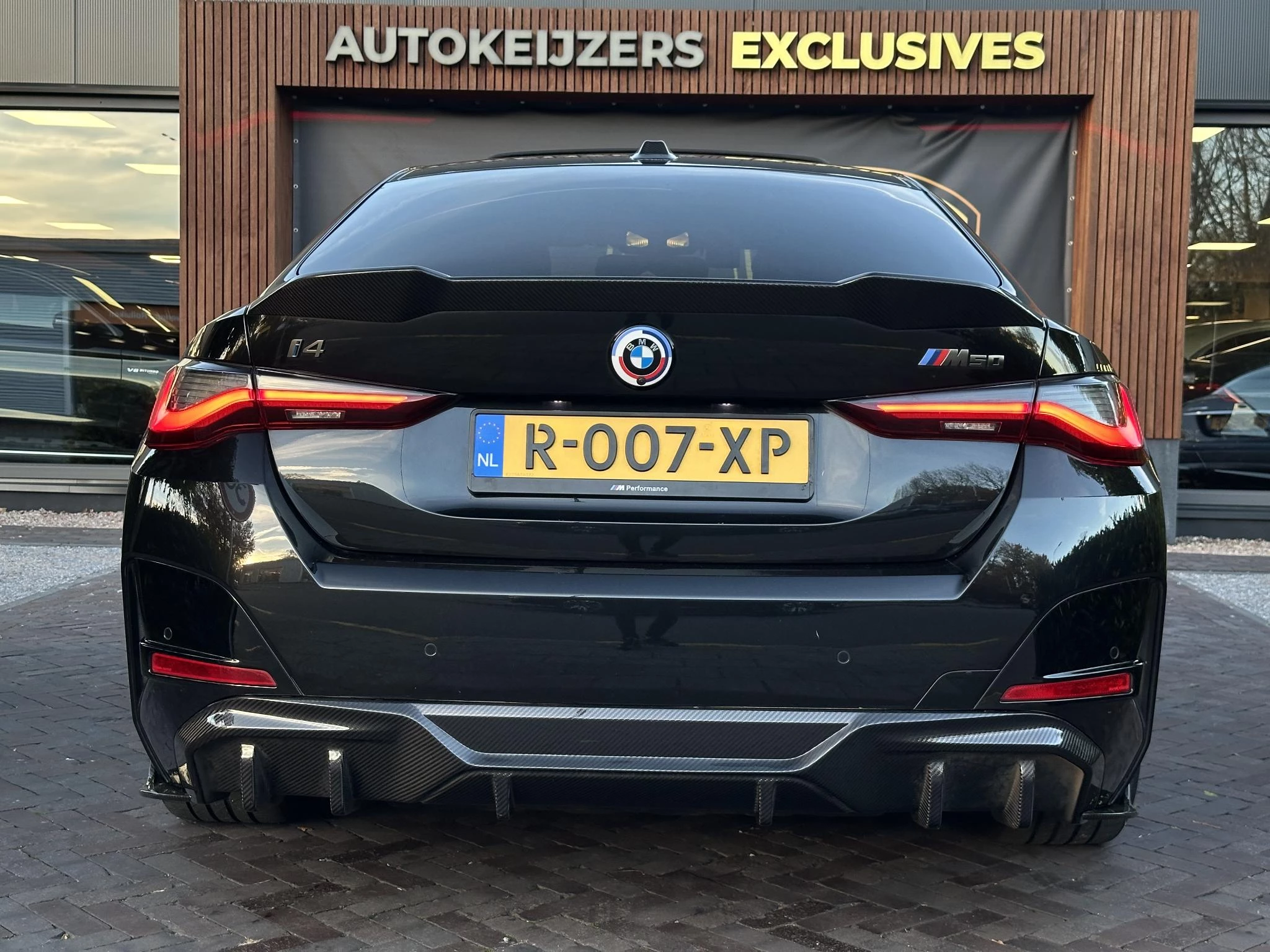 Hoofdafbeelding BMW i4