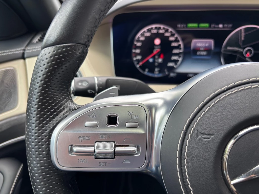 Hoofdafbeelding Mercedes-Benz S-Klasse