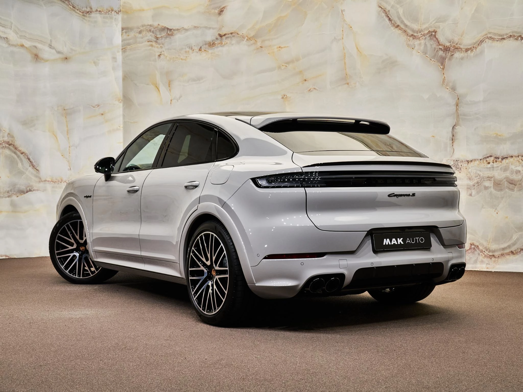 Hoofdafbeelding Porsche Cayenne