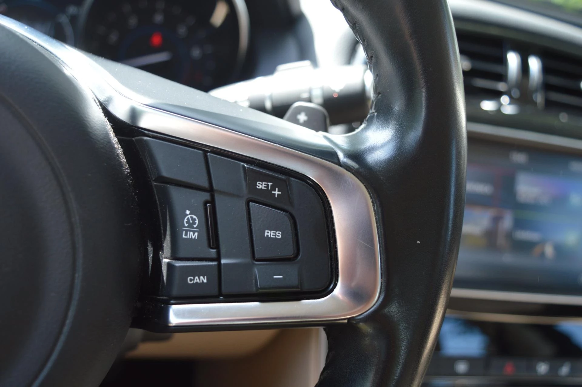 Hoofdafbeelding Jaguar XE