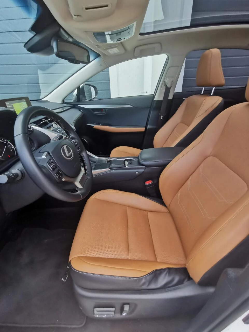 Hoofdafbeelding Lexus NX