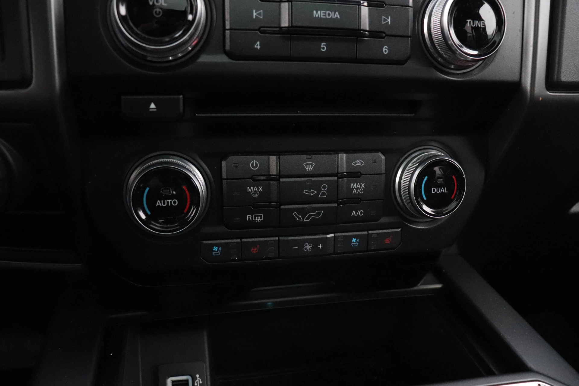 Hoofdafbeelding Ford F-150