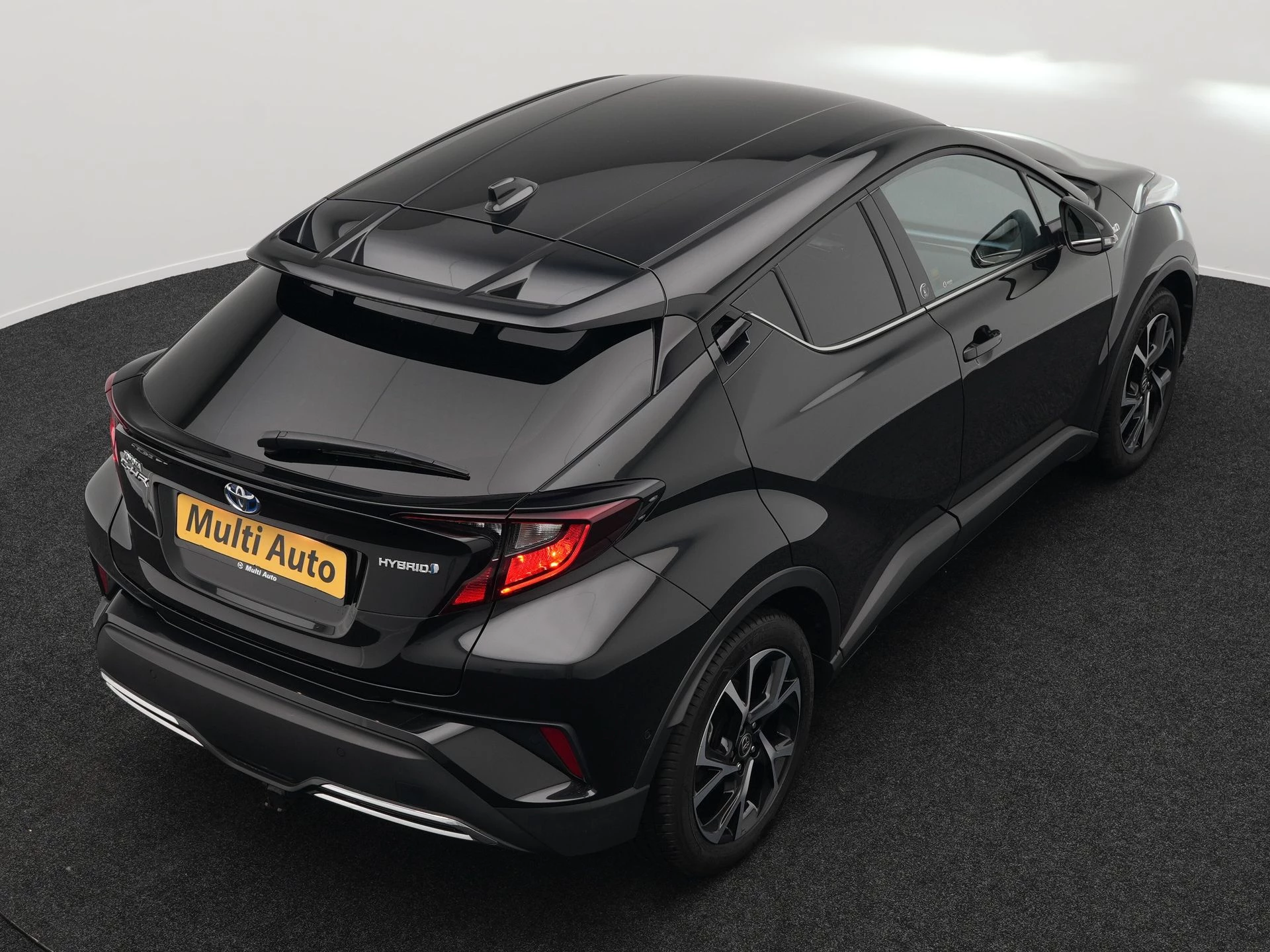 Hoofdafbeelding Toyota C-HR