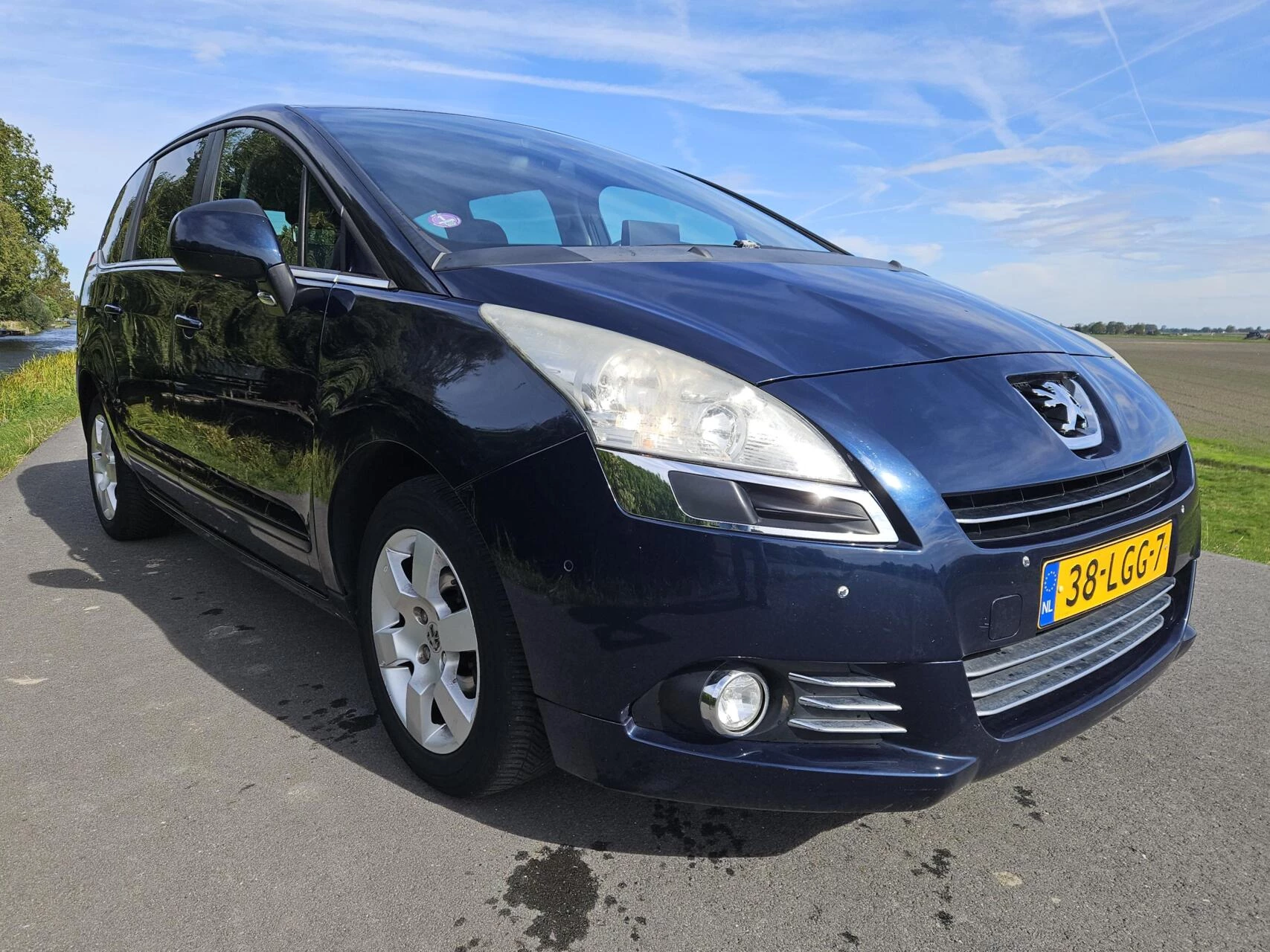Hoofdafbeelding Peugeot 5008