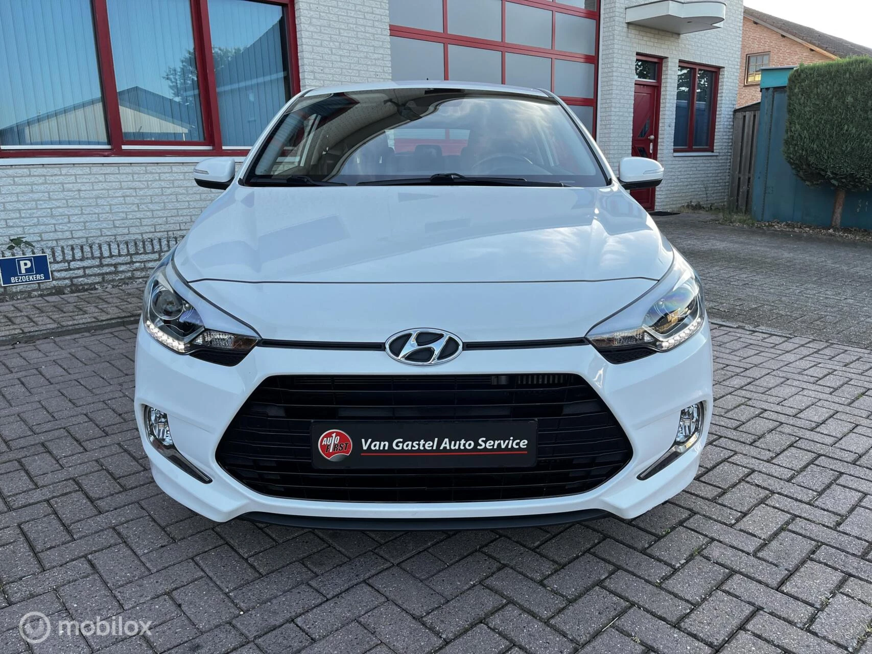 Hoofdafbeelding Hyundai i20