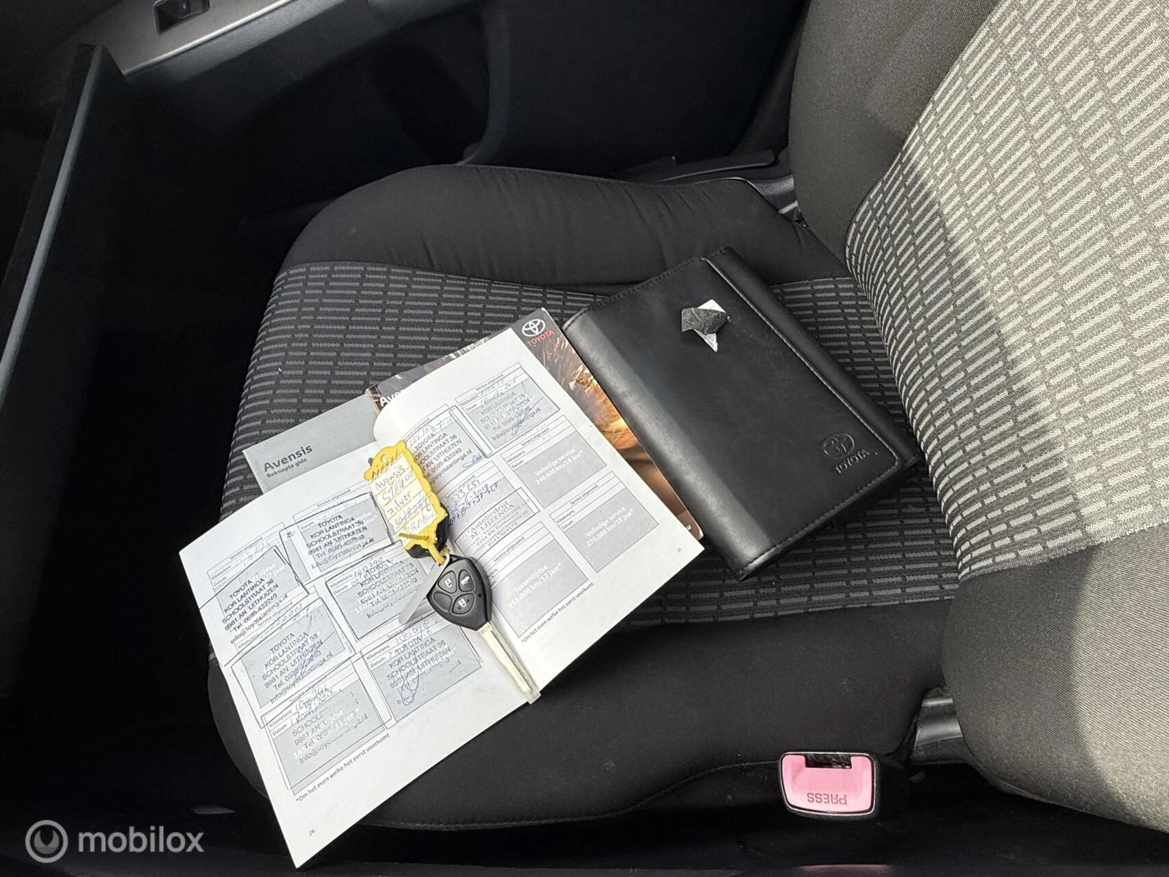 Hoofdafbeelding Toyota Avensis