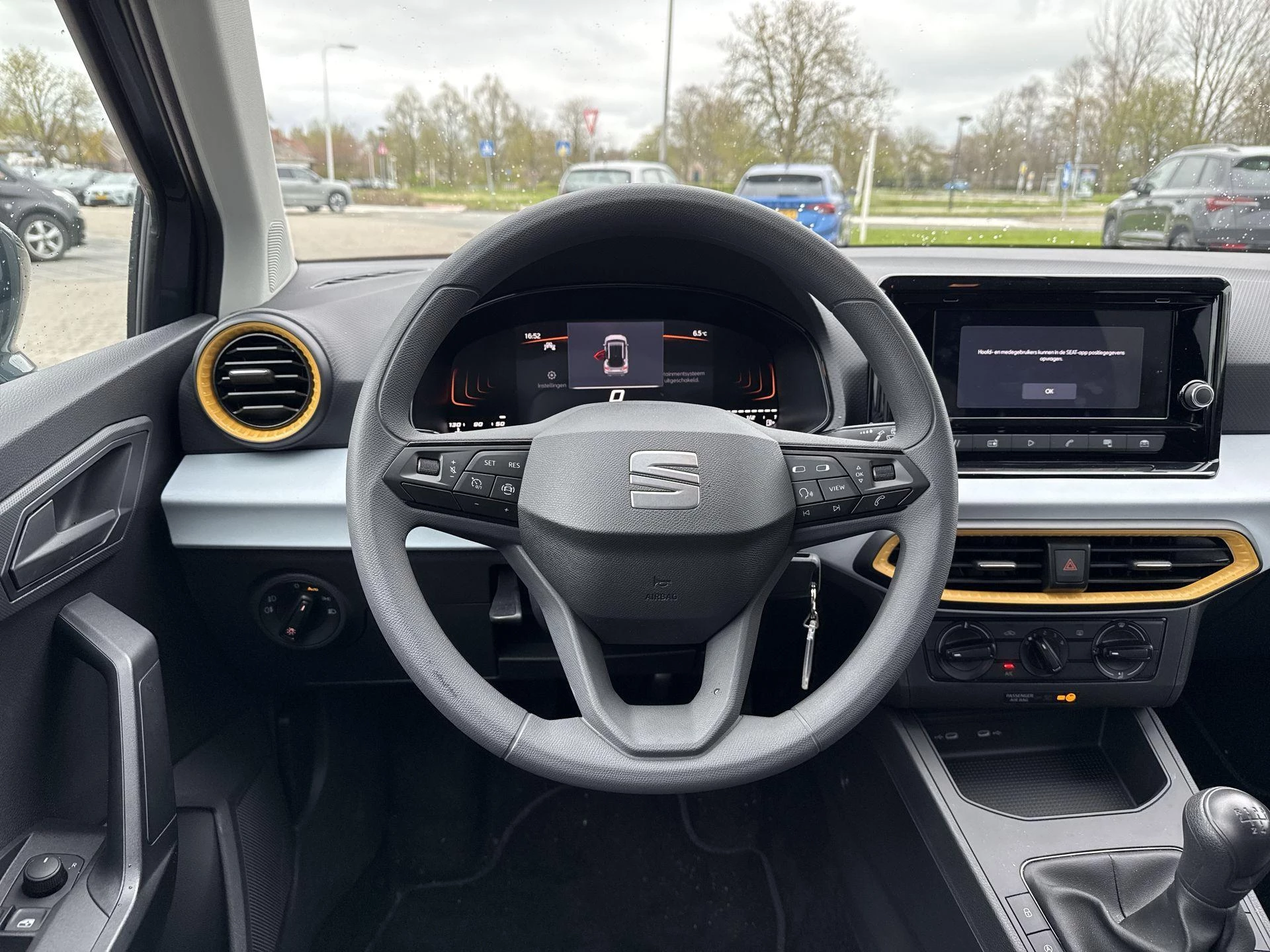 Hoofdafbeelding SEAT Arona