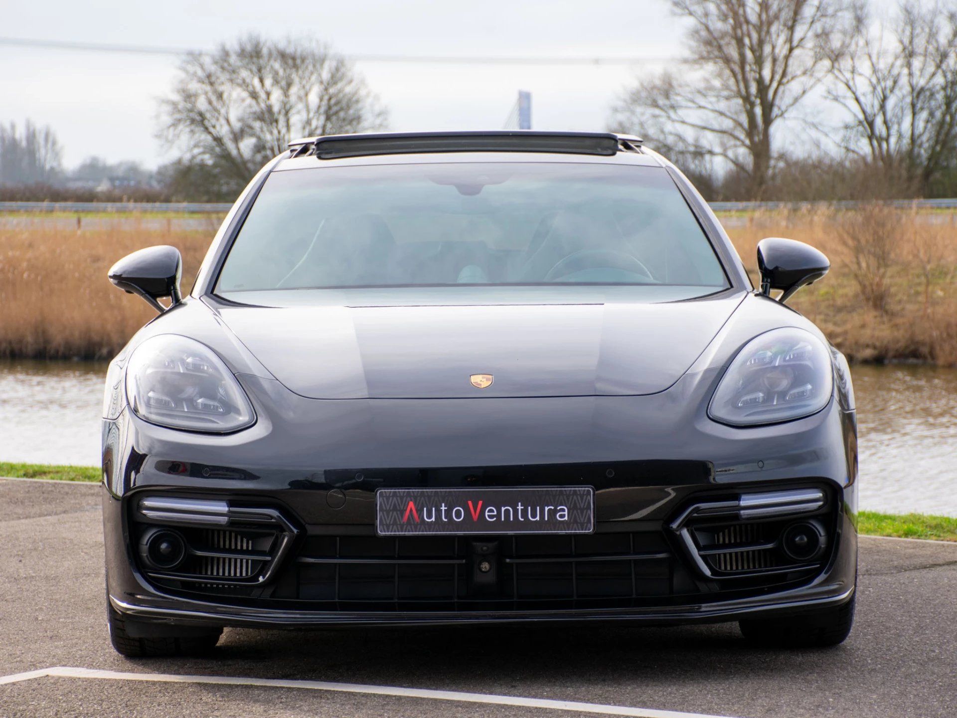 Hoofdafbeelding Porsche Panamera