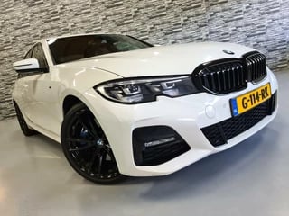 Hoofdafbeelding BMW 3 Serie BMW 3-serie 320i High Executive Edition *NL-auto*M-Pakket*!