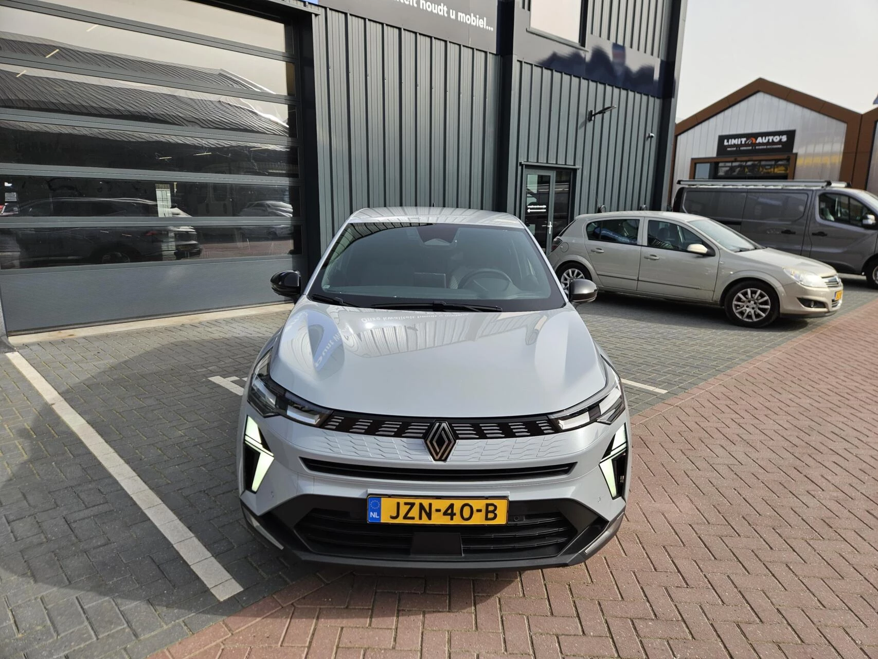 Hoofdafbeelding Renault Symbioz