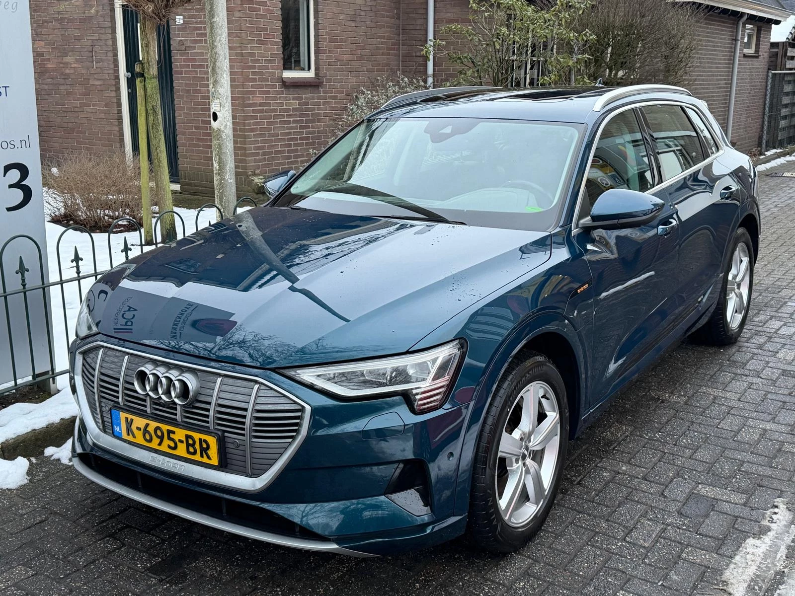 Hoofdafbeelding Audi e-tron