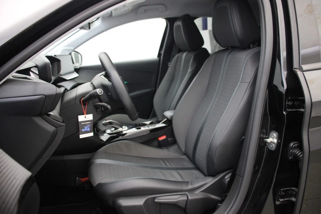 Hoofdafbeelding Peugeot e-208