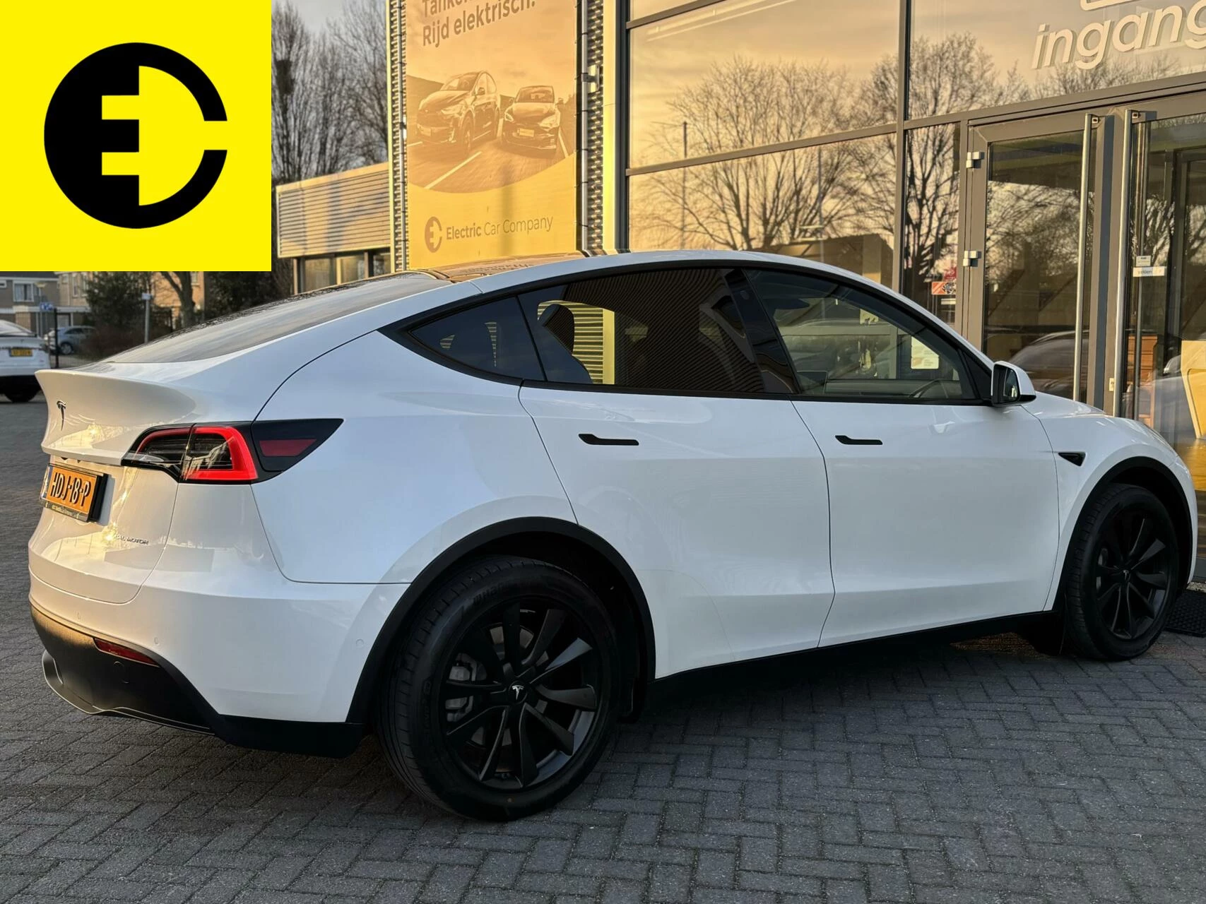 Hoofdafbeelding Tesla Model Y