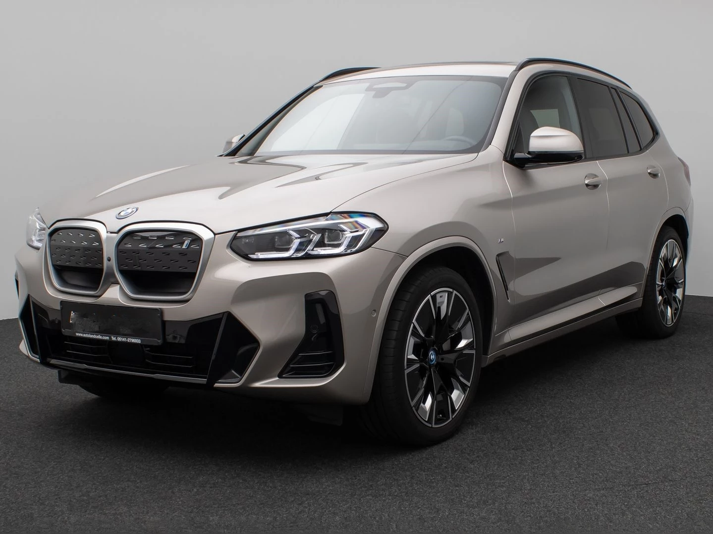 Hoofdafbeelding BMW iX3