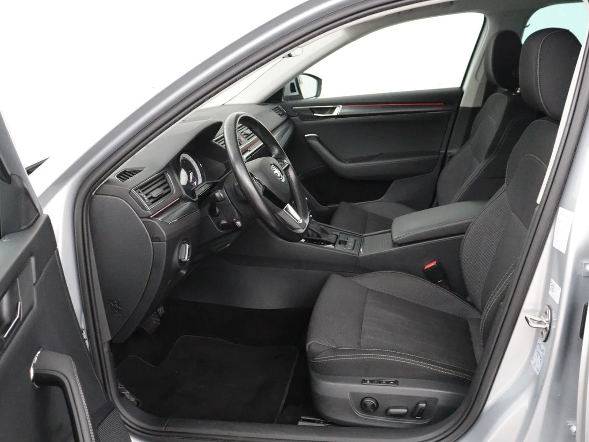 Hoofdafbeelding Škoda Superb