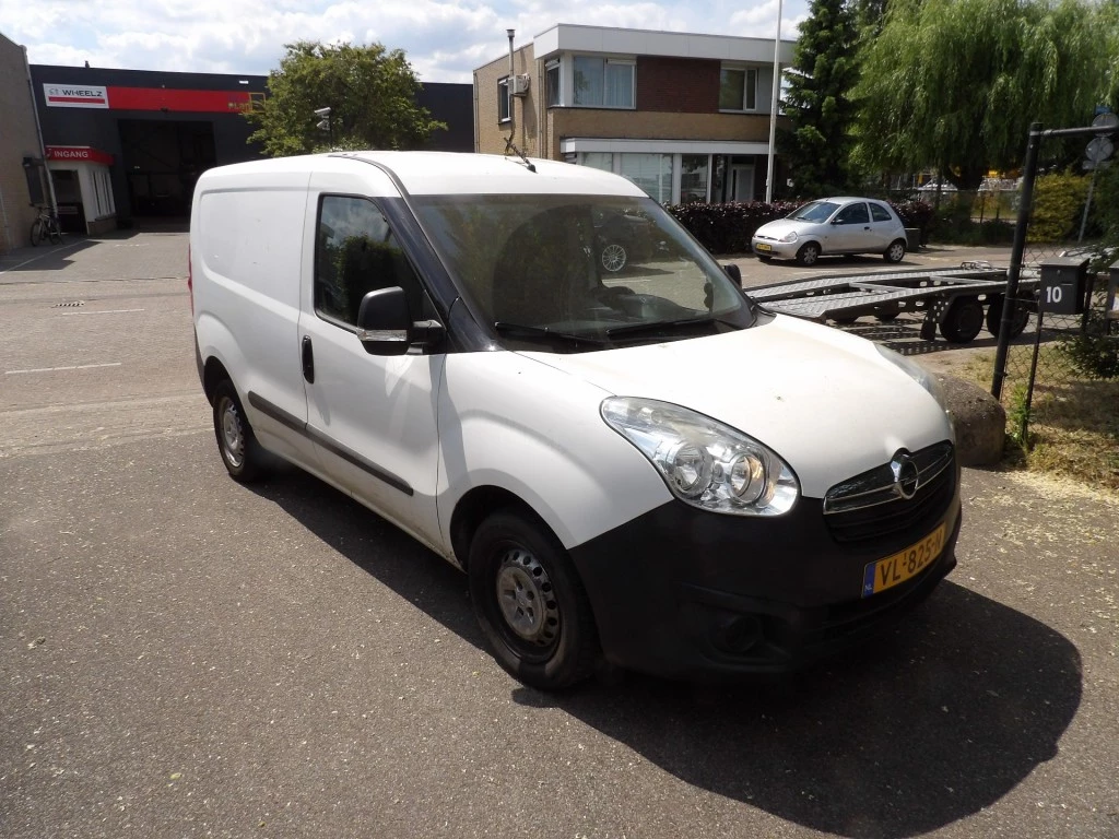 Hoofdafbeelding Opel Combo